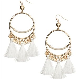 Lilly Pulitzer White Surf Gypsea Earrings